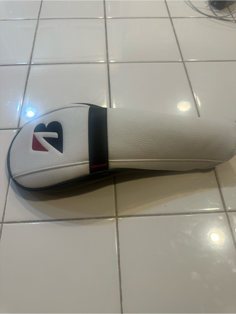 Bridgeston Golf Driver Headcover.White and Black